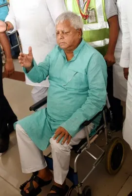 सुप्रीम कोर्ट का लालू यादव को बड़ा झटका, 'लैंड फॉर जॉब' मामले में याचिका खारिज