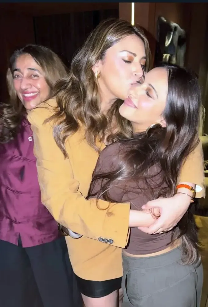 Anushka Ranjan wishes sister Akanksha Ranjan on birthday with sweet post