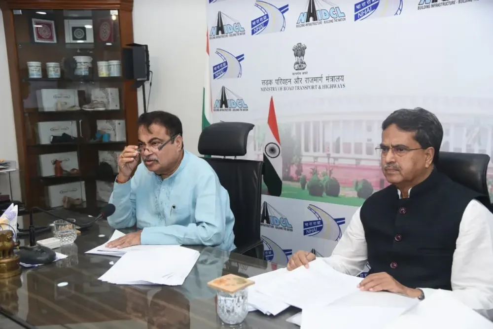 त्रिपुरा के सीएम और गडकरी ने हाईवे प्रोजेक्ट्स की समीक्षा की, मुख्य सड़क इंफ्रास्ट्रक्चर योजनाओं को पूरा करने पर जोर