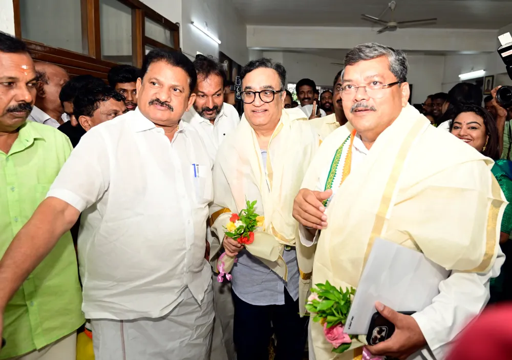 Kerala CM race enters final lap; AICC observers reject 'support list' leak
