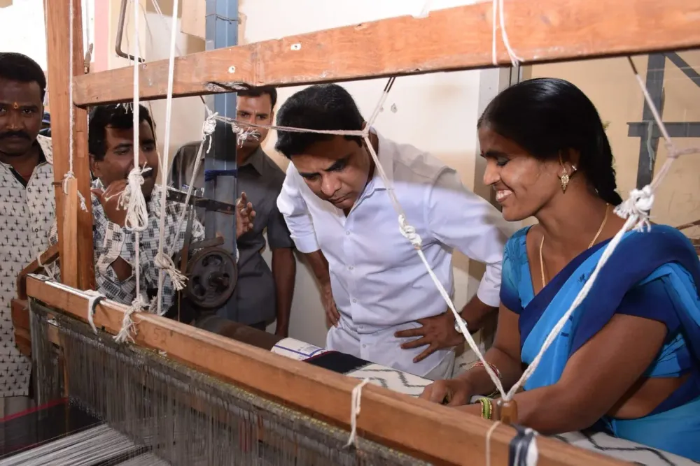 KTR Hails Weavers on National Handloom Day, Credits BRS Schemes