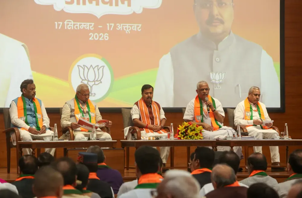 नितिन नवीन की अध्यक्षता में भाजपा की दूसरे दिन हुई बैठक, संगठन के विस्तार और चुनाव की तैयारियों पर जोर