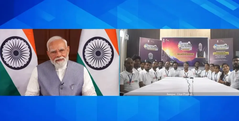 पीएम मोदी के देशवासियों से अपील, टूर के दौरान बजट का कुछ हिस्सा स्थानीय चीजों की खरीददारी पर करें खर्च
