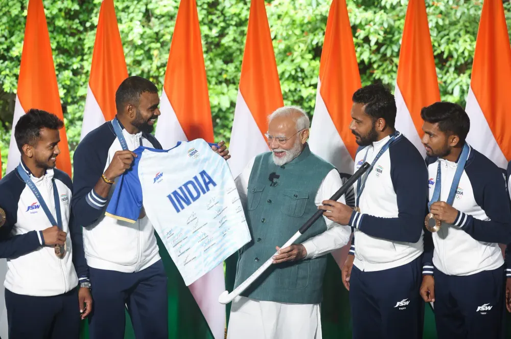 PM Modi pays tribute to Major Dhyan Chand on National Sports Day 2025