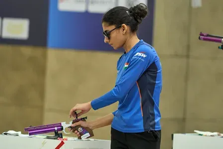 Sainyam Vij wins ISSF World Cup silver in Hangzhou after tough 2025