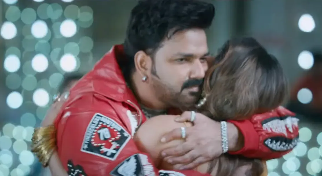 क्या पवन सिंह ने 'ले जाएंगे तेरे सजना' में सना सुल्तान को रोमांटिक हग दिया?