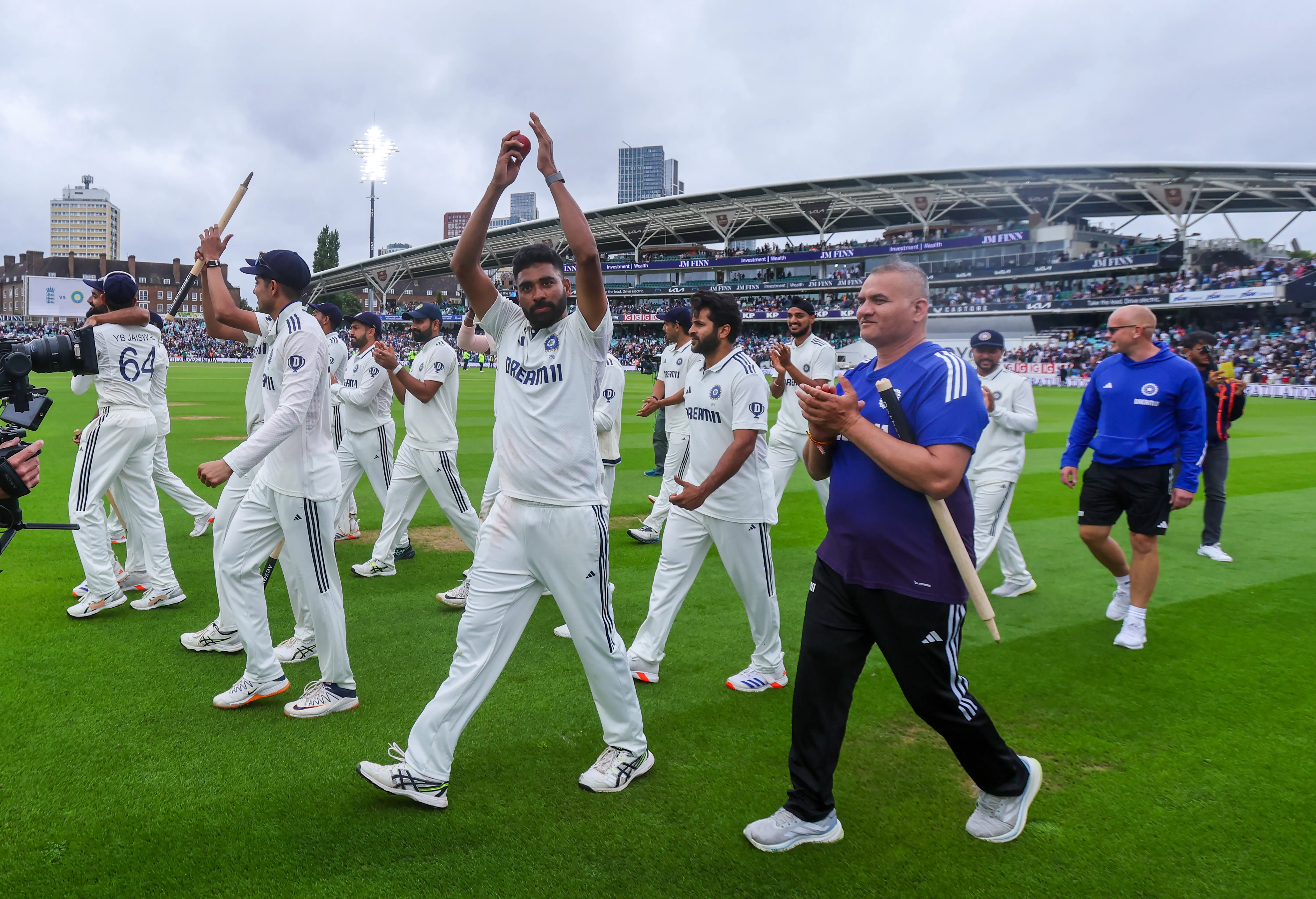 How was the pitch at Headingley rated for the England-India Test?