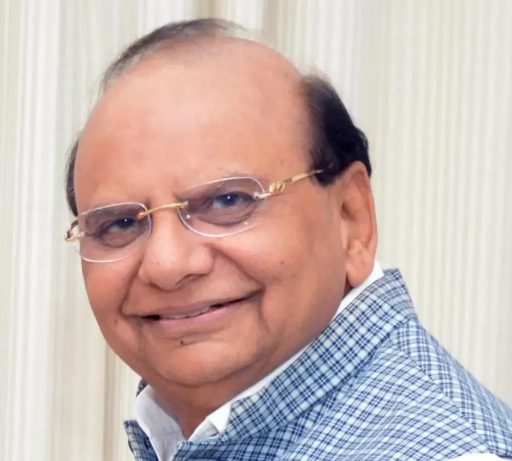 लेह शहर में सफाई अभियान: उपराज्यपाल के आदेश पर शुरू हुआ धूल-मलबे से मुक्ति का कार्य