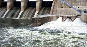 Level 2 flood warning issued for residents living along banks of Puzhal Lake 