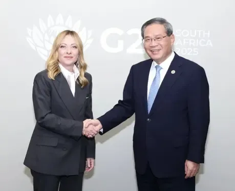 क्या ली छ्यांग ने इतालवी प्रधानमंत्री जियोर्जिया मेलोनी से मुलाकात की?