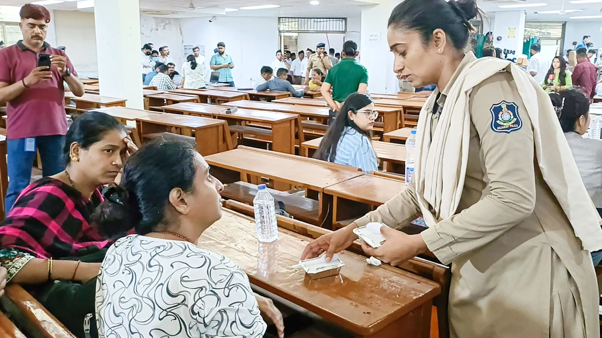 How is LIC Supporting Victims of Air India AI-171 Crash?