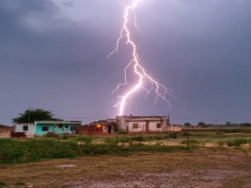 Lightning kills woman, injures 6 family members in Chhindwara village