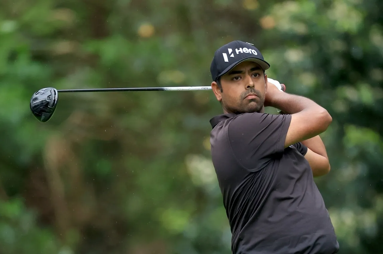 Can Anirban Lahiri Maintain His Lead in LIV Golf Virginia?