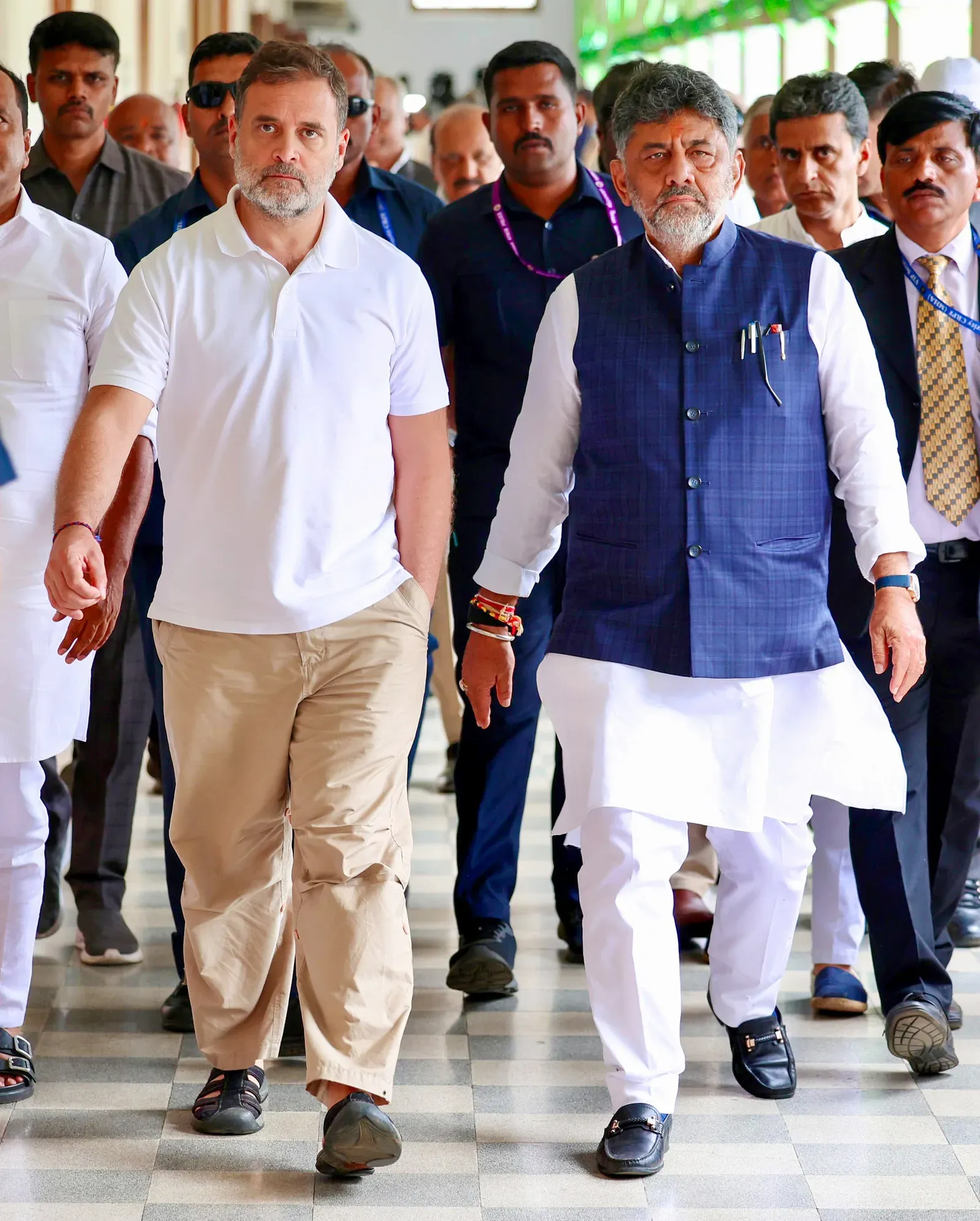 Karnataka Cabinet berth: Shivakumar meets Rahul Gandhi as Congress lobbying peaks