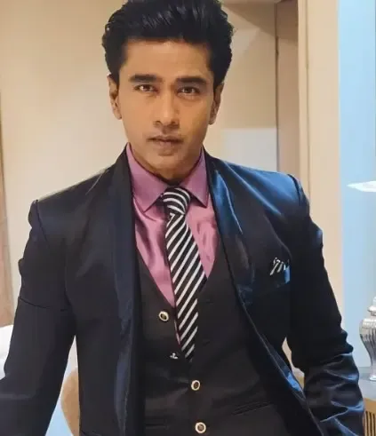 Is Vinit Kakar the Next Big Gangster in 'Jagadhatri'?