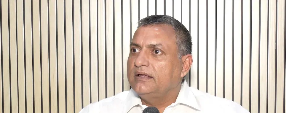झारखंड में छात्रों पर लाठी-गोली: आरजेडी सांसद सुधाकर सिंह बोले — 'लोकतंत्र में यह बर्दाश्त नहीं'