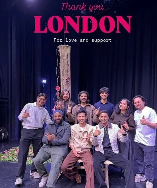 अमोल पराशर का शो 'बेशर्म आदमी' लंदन में छाया, वैश्विक दौरे की तैयारी