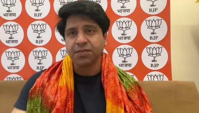 Why Did LoP Rahul and Cong Chief Kharge Skip I-Day at Red Fort?