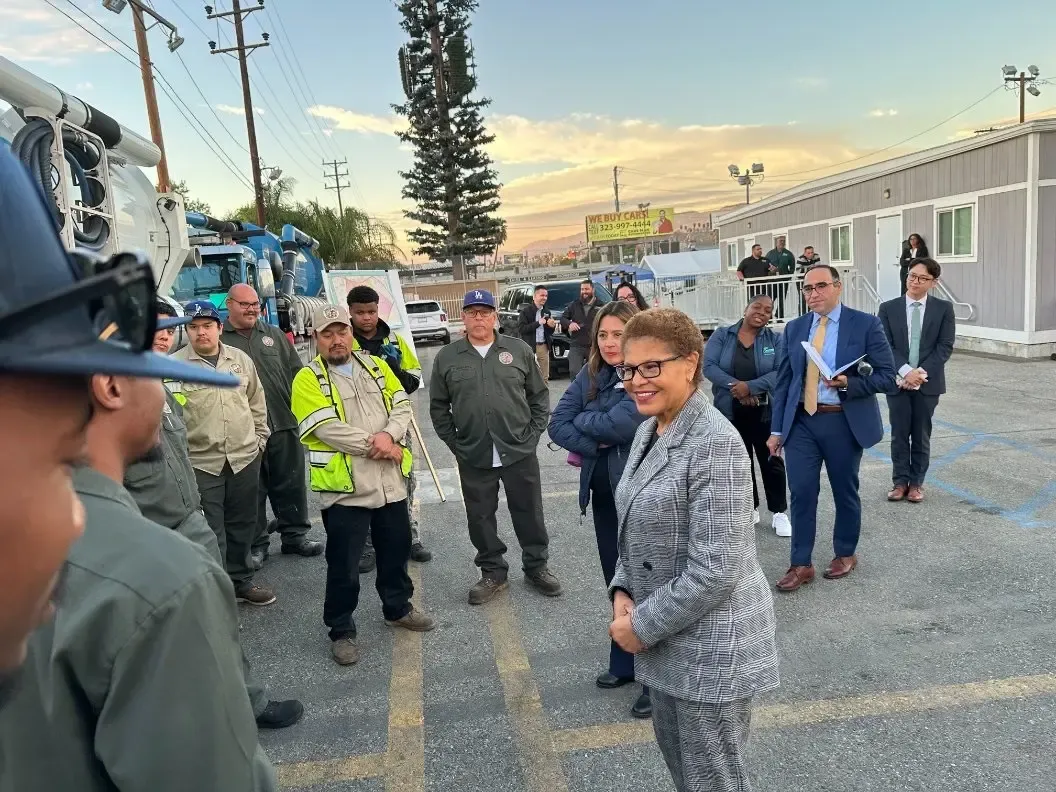 Los Angeles Mayor Criticized for Handling of Deadly Wildfires