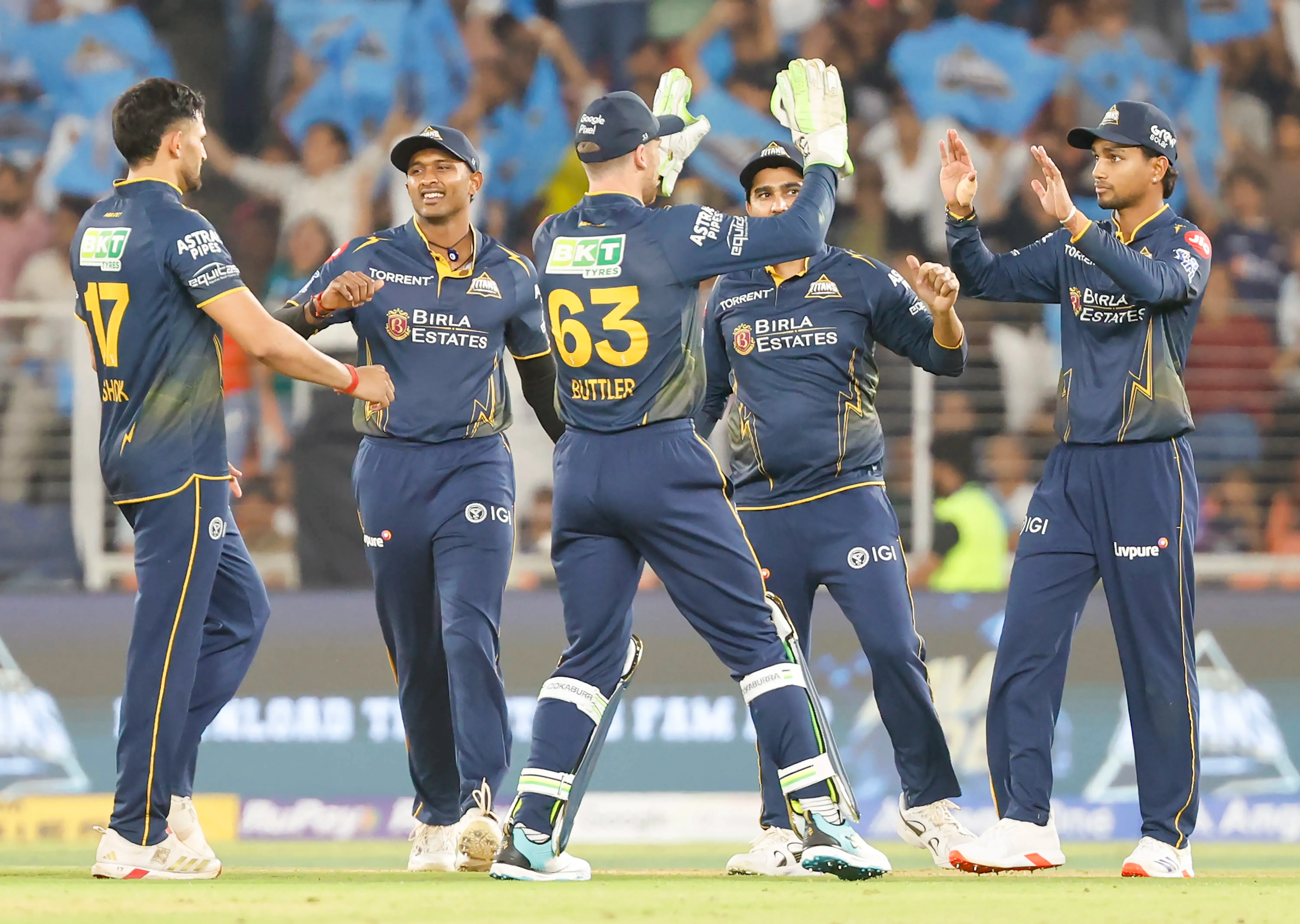 Matthew Hayden Analyzes GT's Devastating Loss to RR: Key Wickets Shifted Momentum