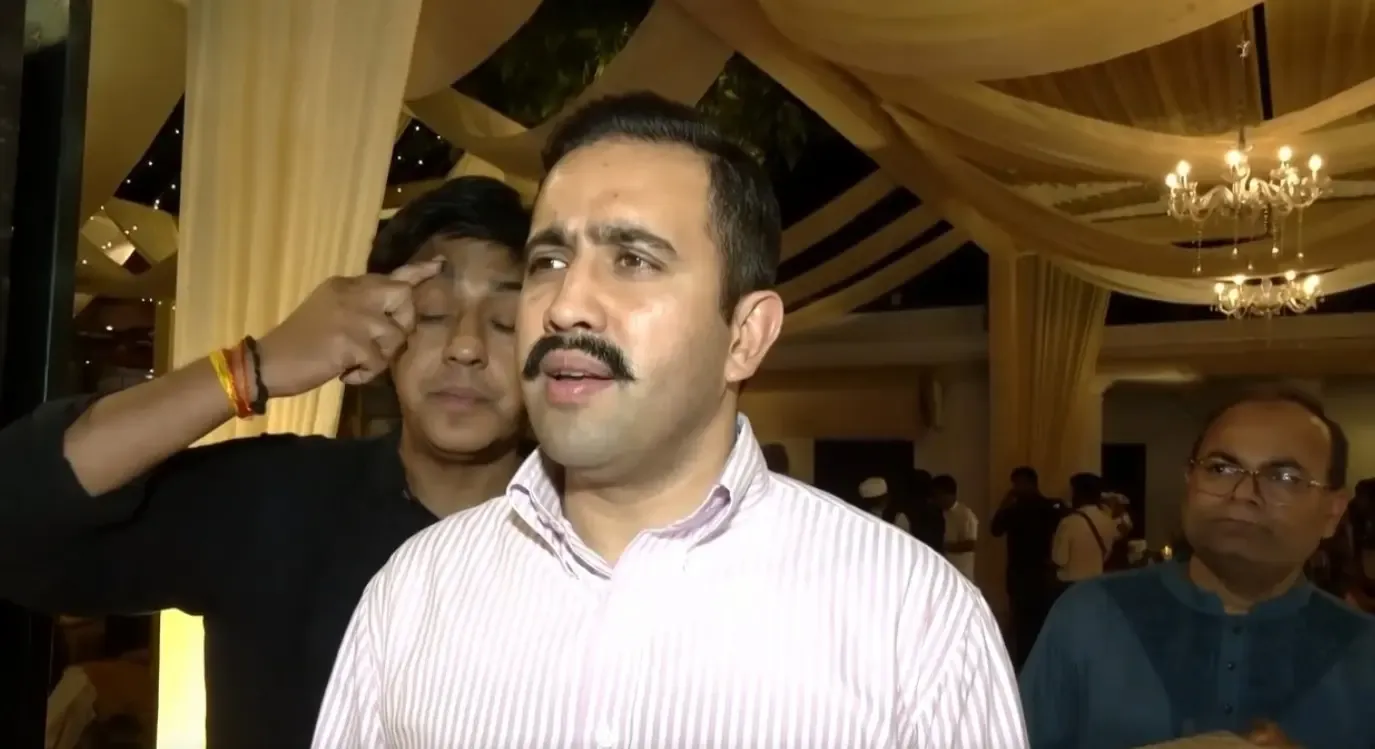 एलपीजी महंगाई पर विक्रमादित्य सिंह का बयान, सरकार की निष्क्रियता पर उठाए सवाल