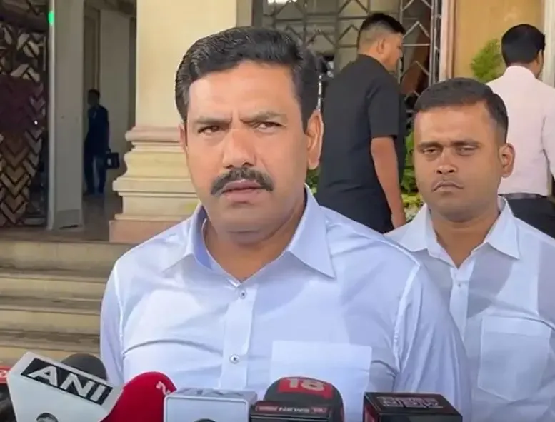 Karnataka BJP Leader Celebrates Historic Waqf Bill Approval, Critiques Congress