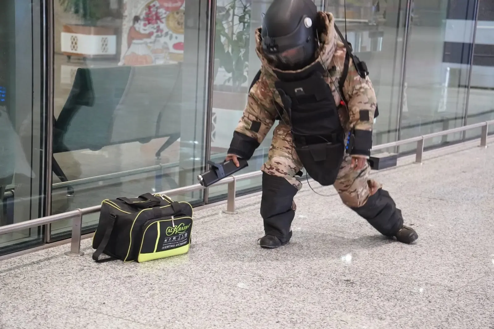 क्या लखनऊ एयरपोर्ट पर मॉक ड्रिल के जरिए सुरक्षा तैयारियों का मूल्यांकन किया गया?