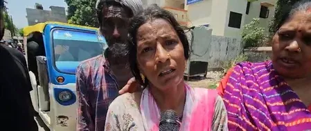 लखनऊ: 'बचपन डे केयर' का जर्जर लोहे का गेट गिरने से 7 वर्षीय शिवा की मौत, परिजनों और स्थानीय लोगों में रोष