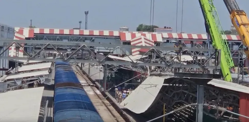 Tin shed collapses at Lucknow Charbagh station, 3 injured on Platform 5