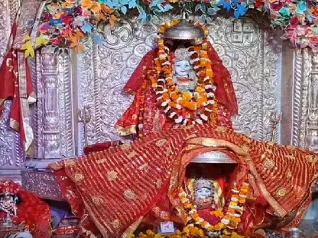 मां चीची देवी मंदिर में चैत्र नवरात्र की तैयारियाँ, पुजारी ने बताया घटस्थापना का शुभ समय