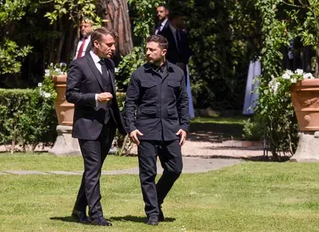 Could a Putin-Zelensky Meeting Happen in Two Weeks?