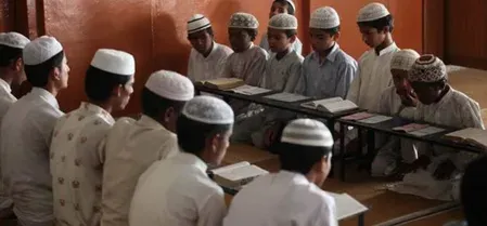 मदरसा शिक्षा के नाम पर समाप्त हुई वोटों की राजनीति