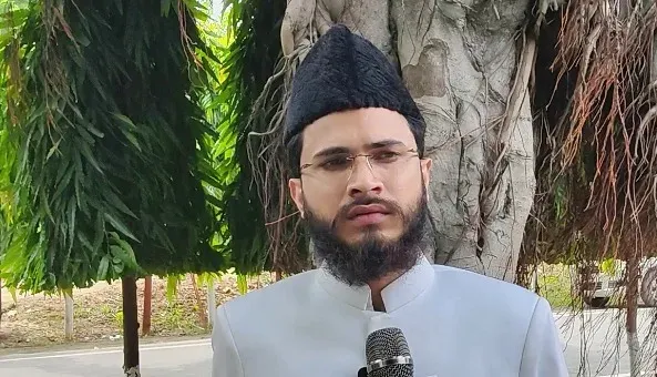 मदरसों में आधुनिक शिक्षा और राष्ट्रवाद जरूरी, यूसीसी पूरे देश में लागू हो: कारी अबरार जमाल