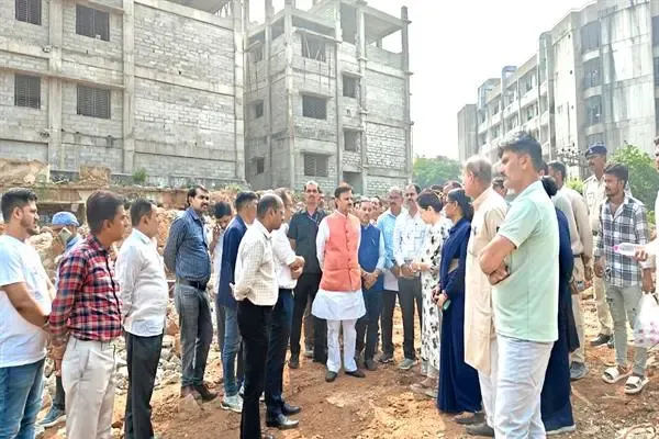 क्या डिप्टी सीएम राजेंद्र शुक्ल ने सीएचसी का निरीक्षण कर बेहतर सुविधा के निर्देश दिए?