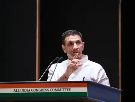 मध्य प्रदेश: जीतू पटवारी का आरोप- भाजपा के इशारे पर हटाए जा रहे नाम, हेमंत खंडेलवाल ने किया पलटवार