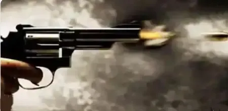 मध्य प्रदेश : अज्ञात बदमाशों ने आरक्षक को मारी गोली, फोन और पैसे छीनकर हुए फरार