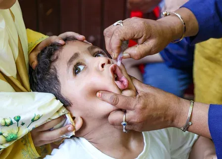 मध्य प्रदेश पल्स पोलियो अभियान: 1 करोड़ 6 लाख से अधिक बच्चों को मिली वैक्सीन खुराक