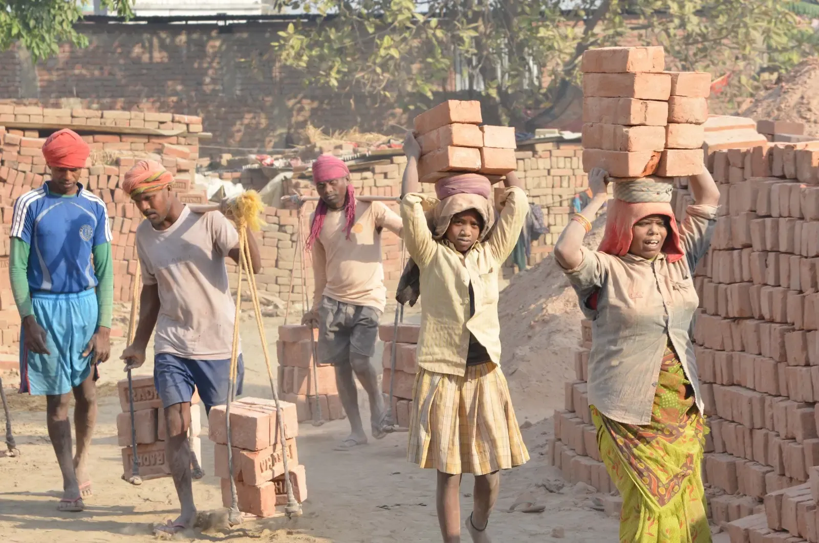 मध्य प्रदेश में खतरनाक उद्योगों में बाल श्रम पर पूर्ण प्रतिबंध: उल्लंघन करने पर कठोर दंड