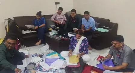 मध्य प्रदेश में पंचायत विभाग का बाबू करोड़पति, लोकायुक्त ने मारा छापा