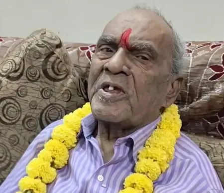 मध्य प्रदेश : प्राचीनतम युद्ध शैलियों के संरक्षक भगवानदास रैकवार को पद्मश्री सम्‍मान