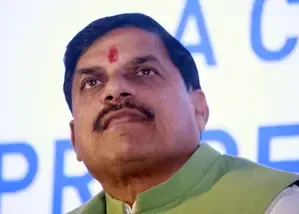 क्या मध्य प्रदेश के सागर में ट्रेनी विमान हादसे में पायलट घायल हुआ?