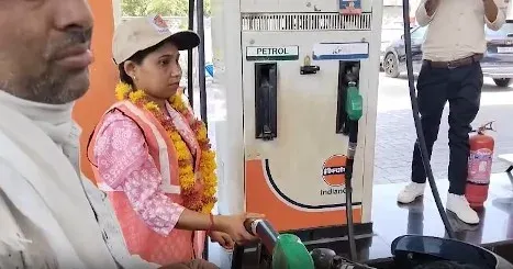 ग्वालियर की 'शक्ति दीदी' पहल: 57 पेट्रोल पंपों पर 118 महिलाएं बनीं 'फ्यूल वर्कर', 2 जनवरी 2025 को हुई थी शुरुआत