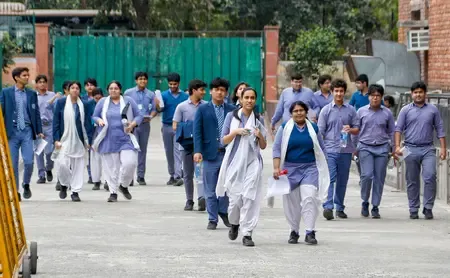 How is Kolkata Police Supporting Students During Madhyamik Exams?