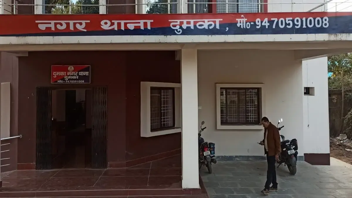 Madrasa Educator Discovered Deceased in Jharkhand Hotel; Female Companion Held for Inquiry