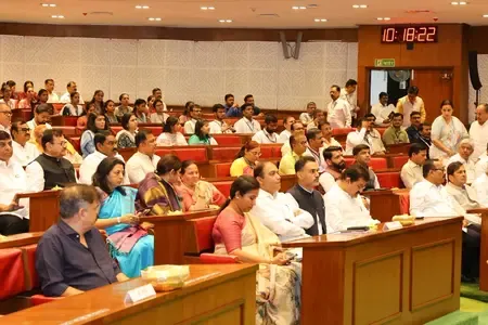 Maharashtra Assembly Committee Highlights Bureaucratic Negligence