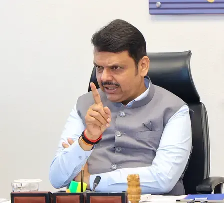 Should the Maharashtra cabinet waive stamp duty on enemy property transactions?
