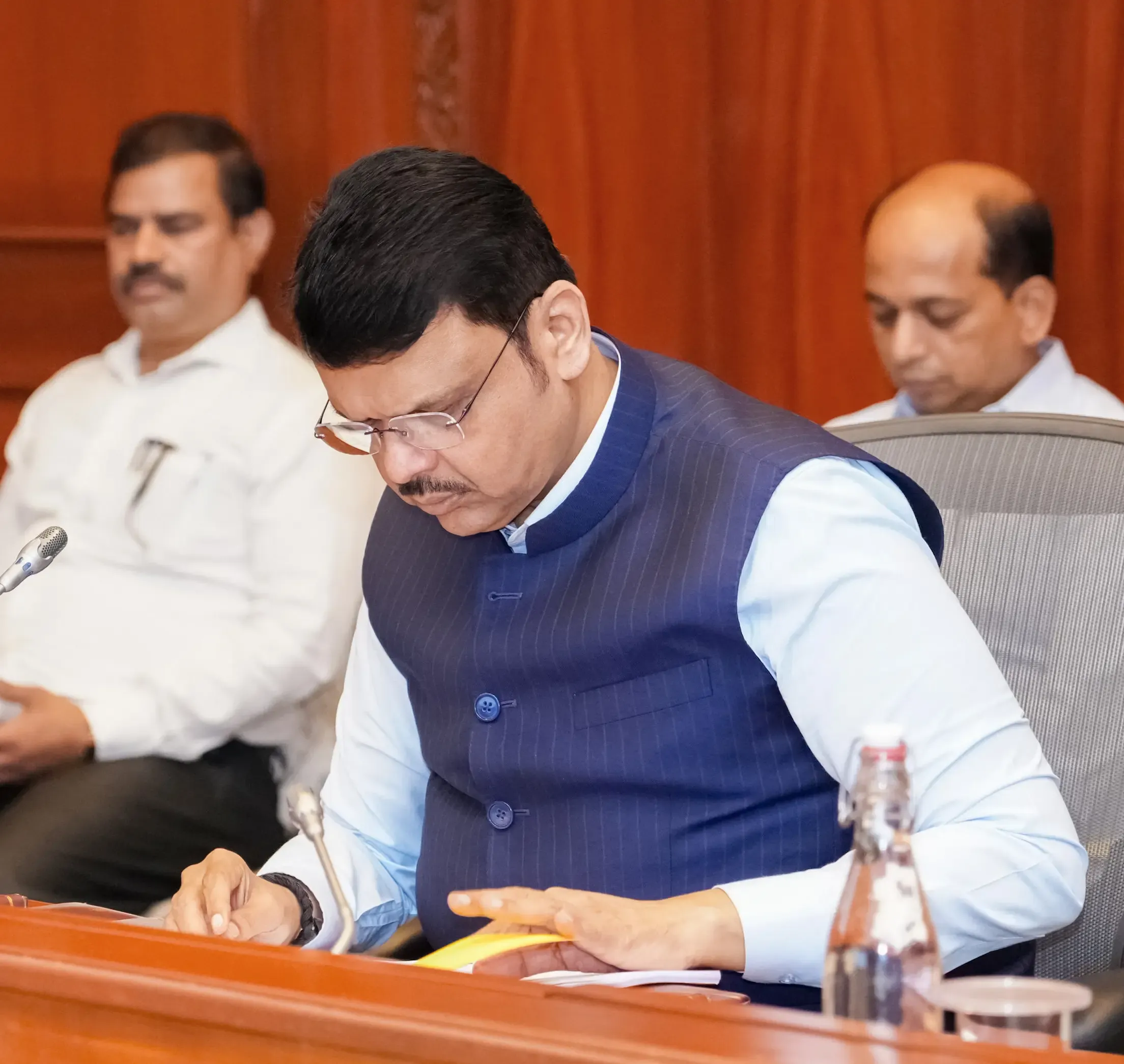 What Changes Did Maha CM Recommend for the Solar Agri Pump Scheme?