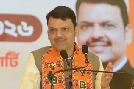 Maharashtra CM Emphasizes Urgent Land Acquisition for Global Universities
