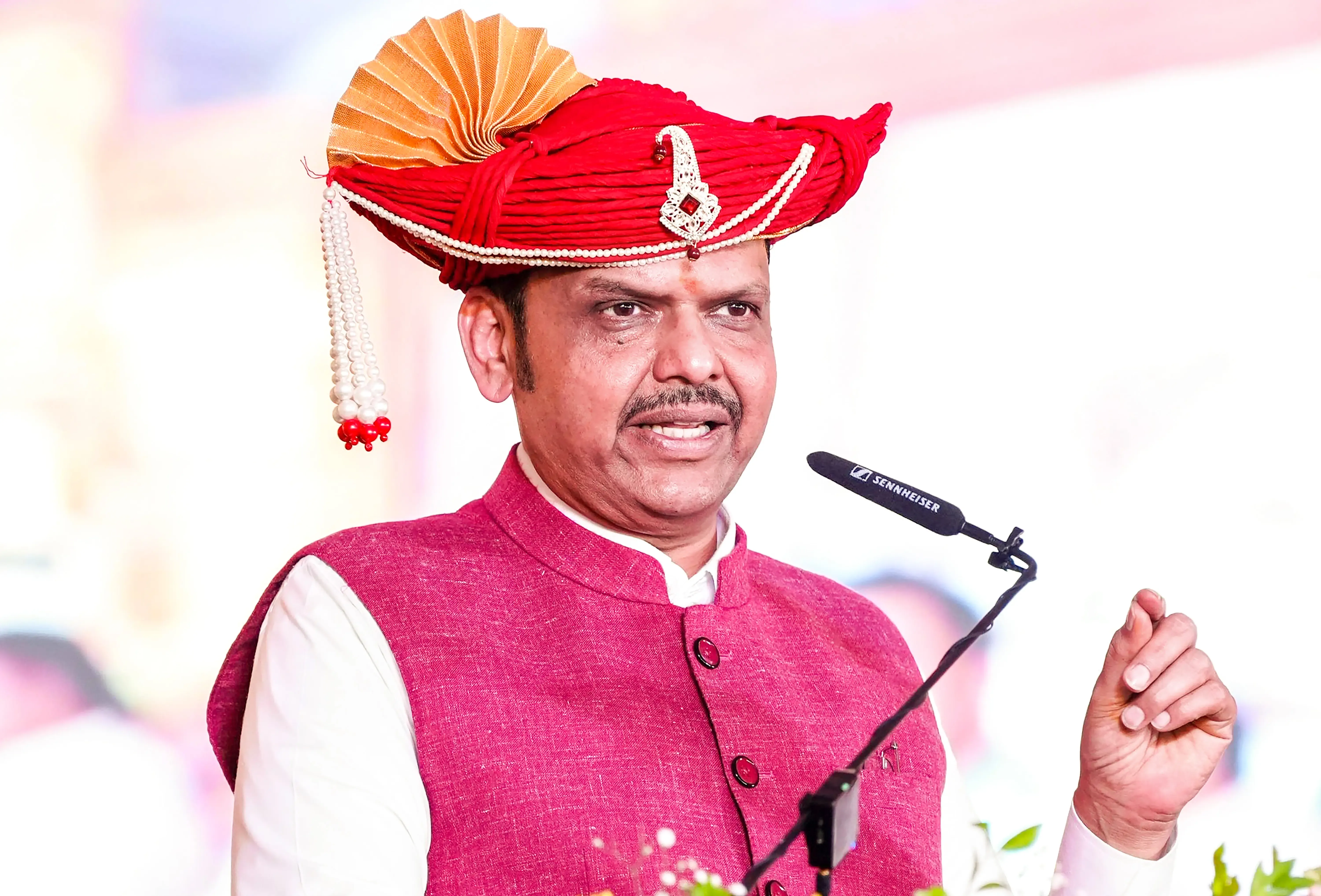 Fadnavis Denies Secret Midnight Meet With Uddhav Thackeray