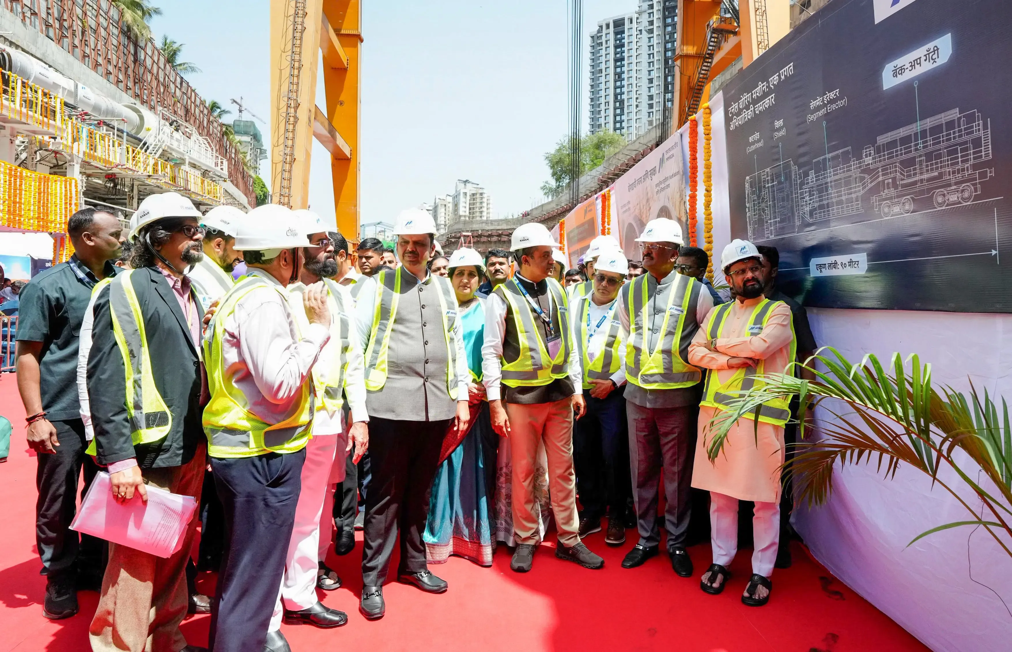 Maharashtra CM Launches Metro Line 9 and Initiates Pod Taxi Project